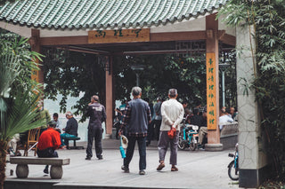 Why Everyone in China Walks After Dinner — According to Traditional Chinese Medicine
